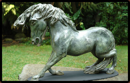 horse SCULPTURE GALLERY